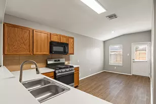 26602 Marble Point Ln, Katy, TX 77494 - Photo 6