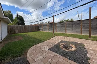 10506 Willowisp Dr, Houston, TX 77035 - Photo 48