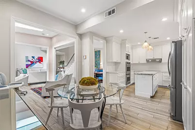 58 Bayou Pointe Drive, Houston, TX 77063 - Photo 12