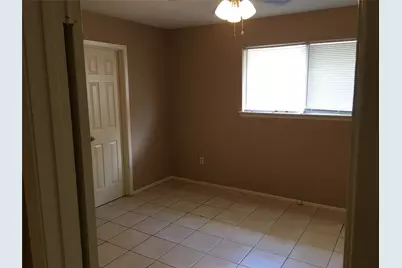 6219 Westbranch Drive, Houston, TX 77072 - Photo 10