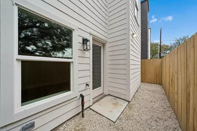 2223 Marnel Road #B, Houston, TX 77055 - Photo 26