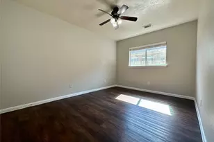 19011 Spring Meadows Ln, Richmond, TX 77407 - Photo 8