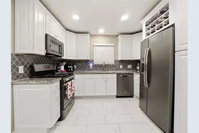 7458 Bahia Lane, Houston, TX 77489 - Photo 18