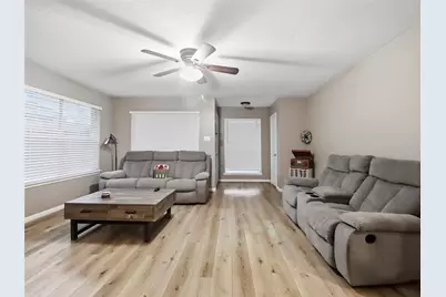 7458 Bahia Lane, Houston, TX 77489 - Photo 16