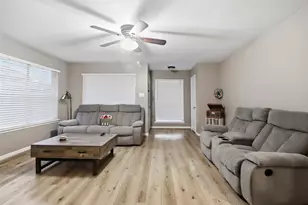 7458 Bahia Ln, Houston, TX 77489 - Photo 16