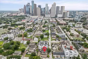 1424 Ruthven St, Houston, TX 77019 - Photo 2