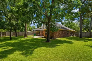 22 Fair Light Ct, The Woodlands, TX 77382 - Photo 14