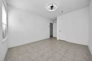 8407 Rivercross Rd, Houston, TX 77064 - Photo 20