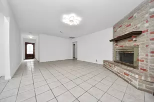 8407 Rivercross Rd, Houston, TX 77064 - Photo 10