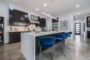 2014 Park St, Houston, TX 77019 - Photo 12