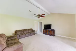 8610 Bluebonnet St, Highlands, TX 77562 - Photo 16