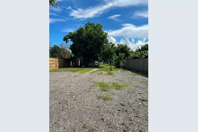 408 B Vista Road, Pasadena, TX 77504 - Photo 2