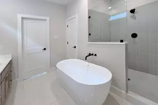1806 Line St, Houston, TX 77009 - Photo 16