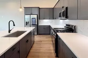 1806 Line St, Houston, TX 77009 - Photo 8