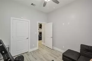 11707 Barwood Bend Dr, Houston, TX 77065 - Photo 20