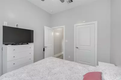 11707 Barwood Bend Drive, Houston, TX 77065 - Photo 24