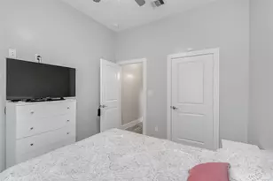 11707 Barwood Bend Dr, Houston, TX 77065 - Photo 24