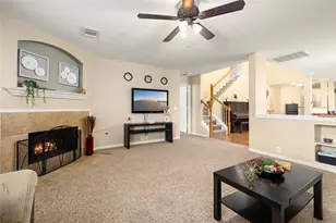 10230 E Summit Canyon Dr, Houston, TX 77095 - Photo 10