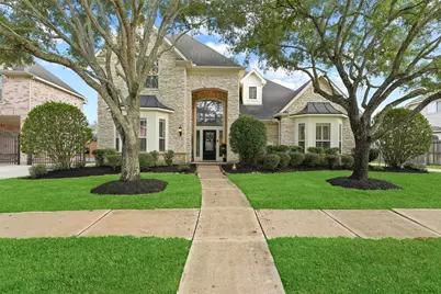 2818 Shallow Springs Court, Manvel, TX 77578 - Photo 2