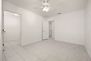 2206 Wimcrest St, Galveston, TX 77551 - Photo 18