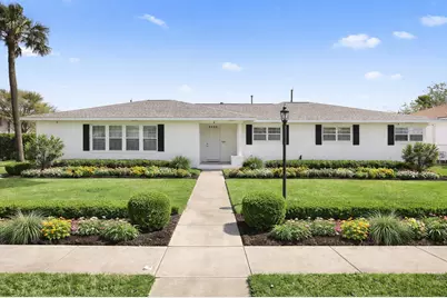 2206 Wimcrest Street, Galveston, TX 77551 - Photo 2