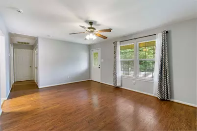 10629 Royal Cavins Drive, Conroe, TX 77303 - Photo 6