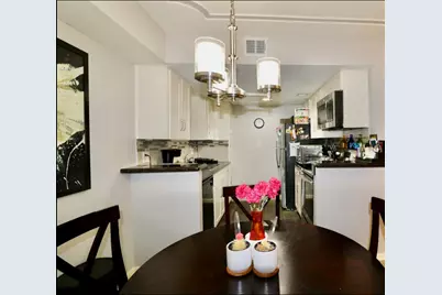 855 Augusta Drive #60, Houston, TX 77057 - Photo 6