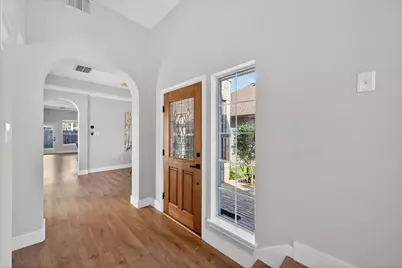 31 Jadewing Court, The Woodlands, TX 77381 - Photo 8