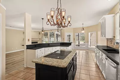 551 Stephen F Austin Drive, Conroe, TX 77302 - Photo 14