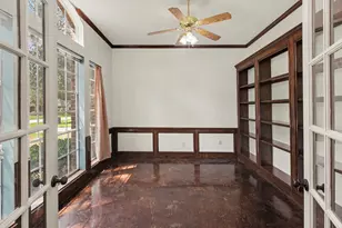551 Stephen F Austin Dr, Conroe, TX 77302 - Photo 6