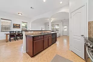 24526 Foxberry Glen Ln, Katy, TX 77494 - Photo 4