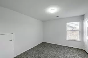 14527 Round Mountain Dr, Houston, TX 77090 - Photo 14