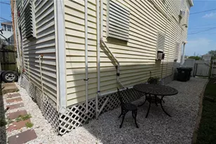 1213 28th St, Galveston, TX 77550 - Photo 28