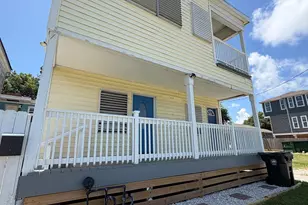 1213 28th St, Galveston, TX 77550 - Photo 1