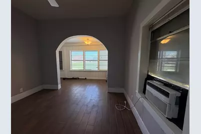 1213 28th St #2, Galveston, TX 77550 - Photo 10
