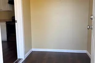 308 W James Ave, Baytown, TX 77520 - Photo 14