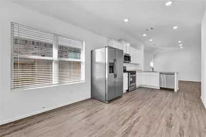 6323 Barrington Cliff Trail, Kingwood, TX 77365 - Photo 14