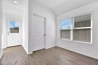 6323 Barrington Cliff Trail, Kingwood, TX 77365 - Photo 16