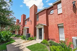 3330 Las Palmas St, Houston, TX 77027 - Photo 2