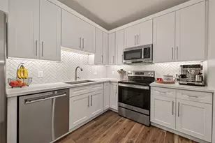 3330 Las Palmas St, Houston, TX 77027 - Photo 14