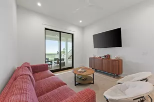 10818 Sweetwater Cove Blvd, Galveston, TX 77554 - Photo 18