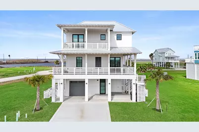 10818 Sweetwater Cove Boulevard, Galveston, TX 77554 - Photo 2