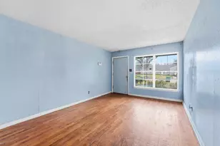 5711 Belmark St, Houston, TX 77033 - Photo 6