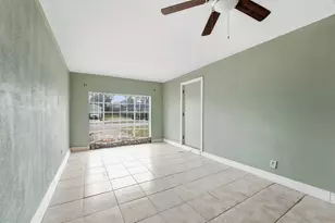 5711 Belmark St, Houston, TX 77033 - Photo 8