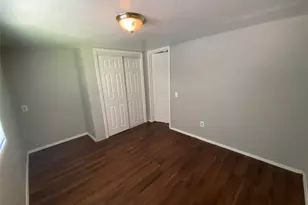 109 Birchwood Dr, Willis, TX 77378 - Photo 6