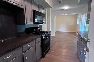 414 Branding Iron Ln, Houston, TX 77060 - Photo 2