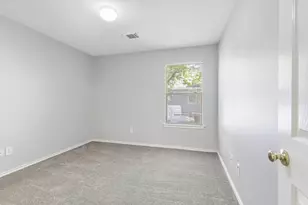 230 Blushwood Pl, The Woodlands, TX 77382 - Photo 16