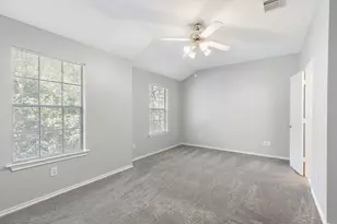 230 Blushwood Pl, The Woodlands, TX 77382 - Photo 18