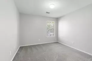 230 Blushwood Pl, The Woodlands, TX 77382 - Photo 18