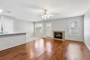230 Blushwood Pl, The Woodlands, TX 77382 - Photo 8